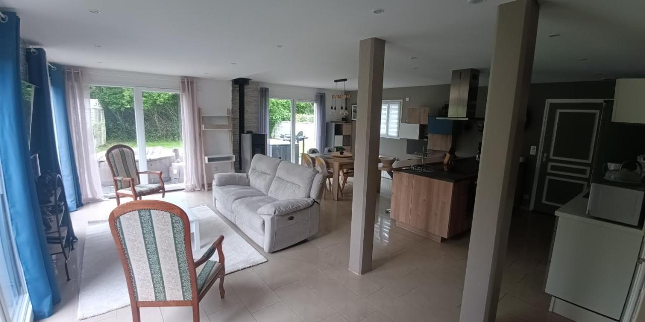 Grande Maison Entiere De 120M2 Epron Eksteriør bilde