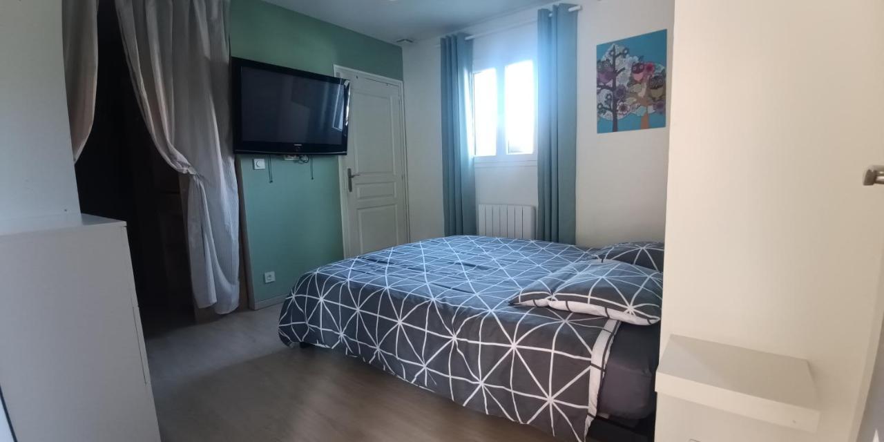 Grande Maison Entiere De 120M2 Epron Eksteriør bilde